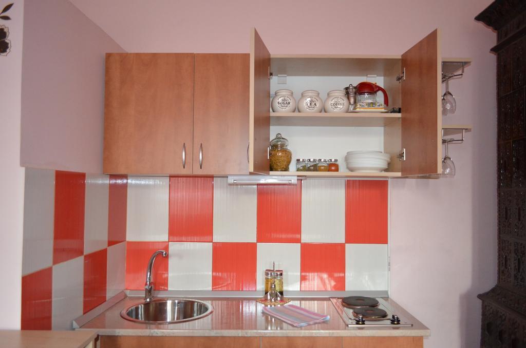 Cosy Studio Lägenhet Cluj-Napoca Exteriör bild
